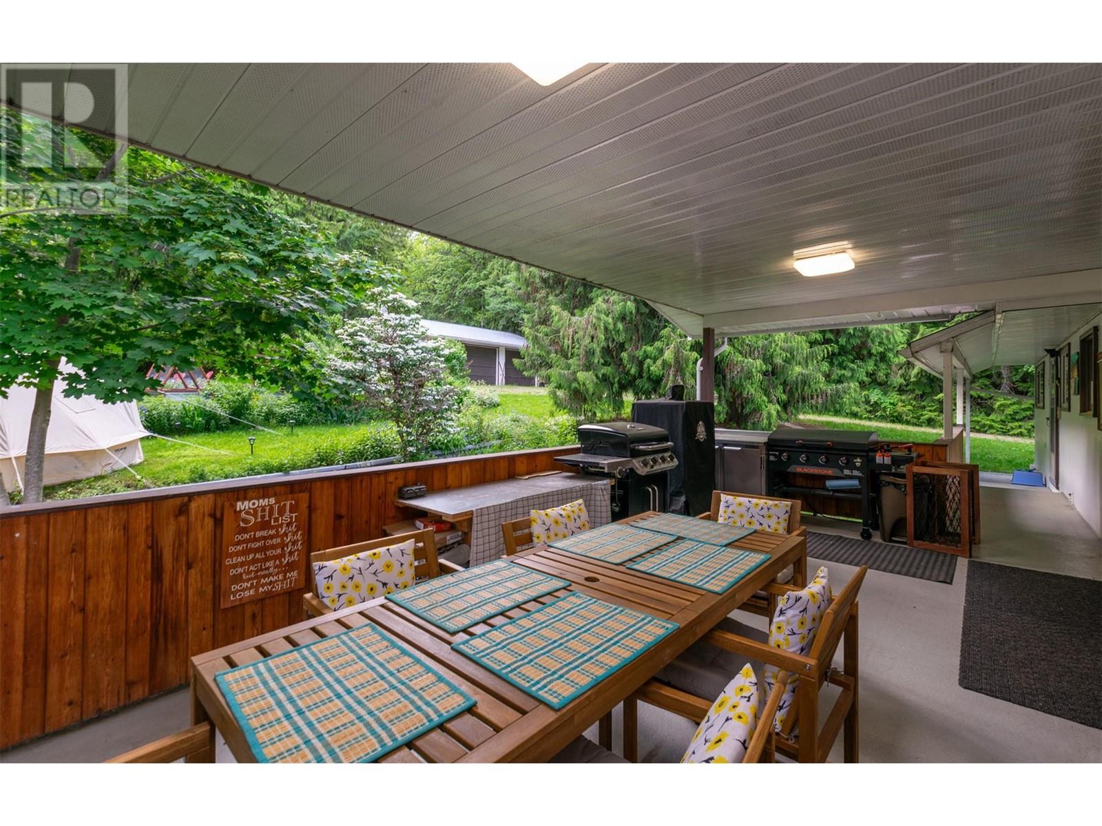 402 Coach Road, Sicamous, British Columbia  V0E 2V2 - Photo 48 - 10350721