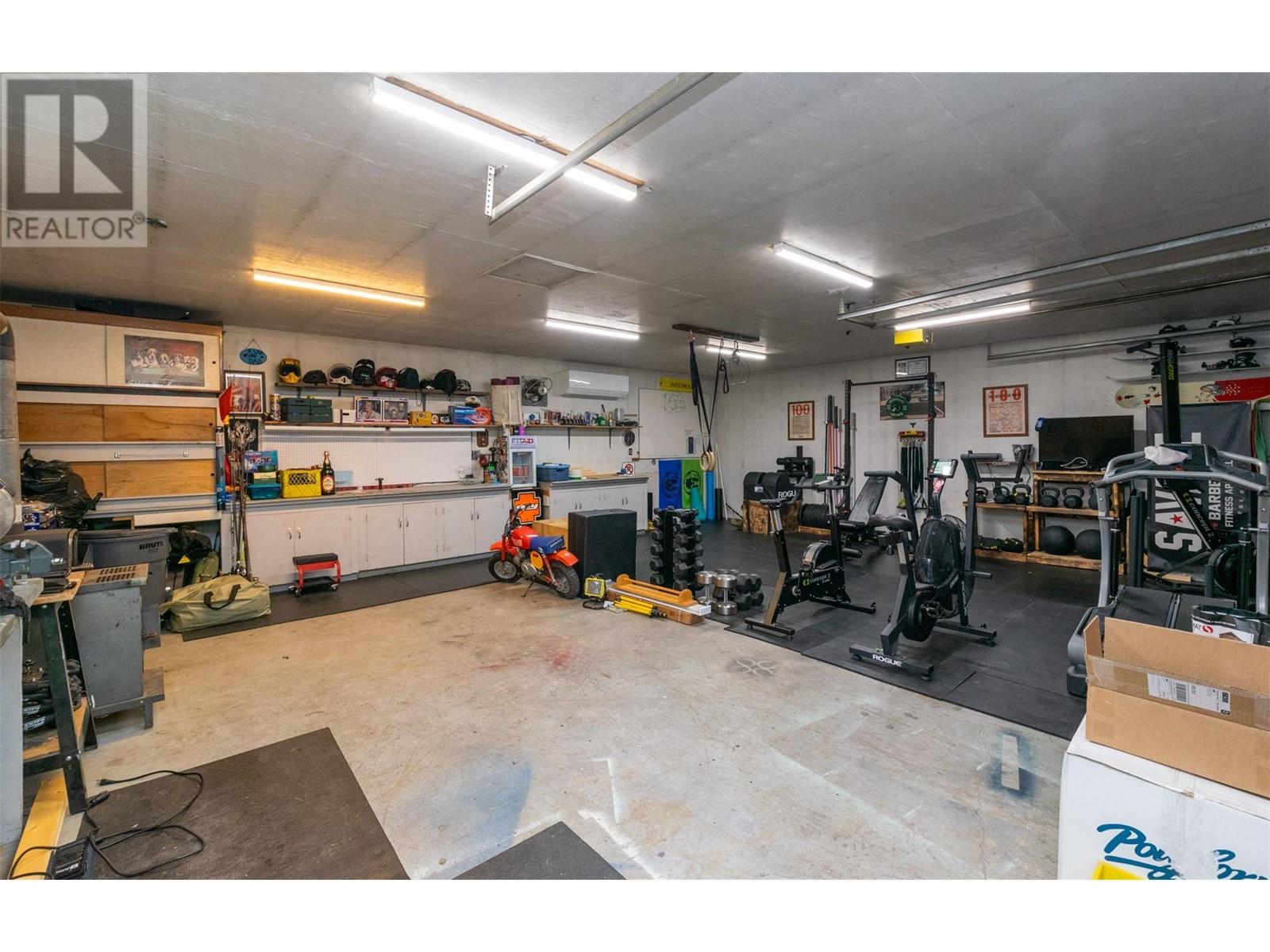 402 Coach Road, Sicamous, British Columbia  V0E 2V2 - Photo 51 - 10350721