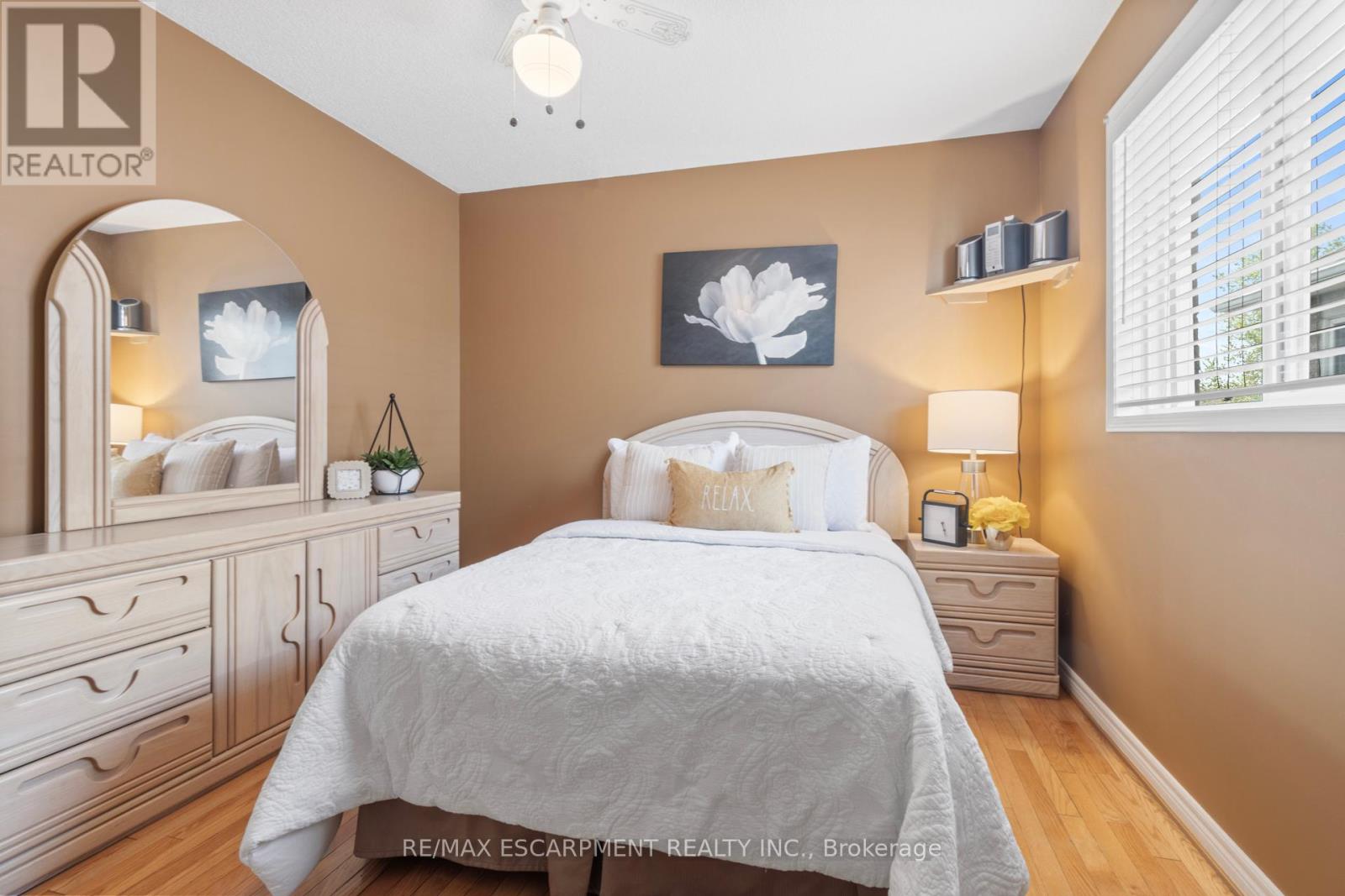 5414 Kinglet Avenue, Mississauga, Ontario  L5V 2C8 - Photo 26 - W12196945