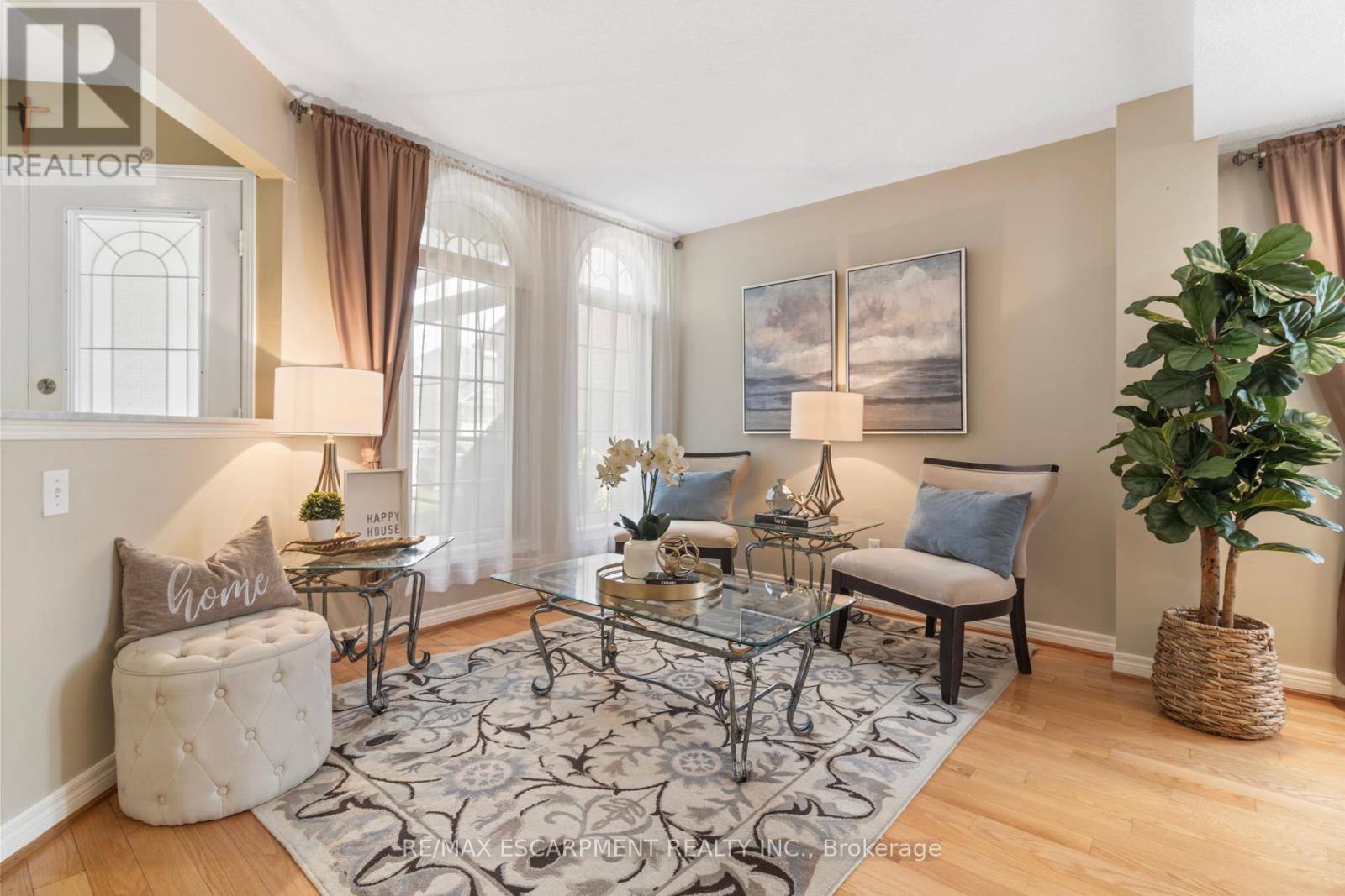 5414 Kinglet Avenue, Mississauga, Ontario  L5V 2C8 - Photo 8 - W12196945