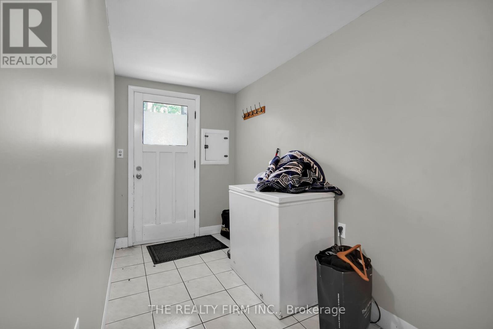 95 Edgar Drive, London North, Ontario  N6G 1K3 - Photo 21 - X12196977