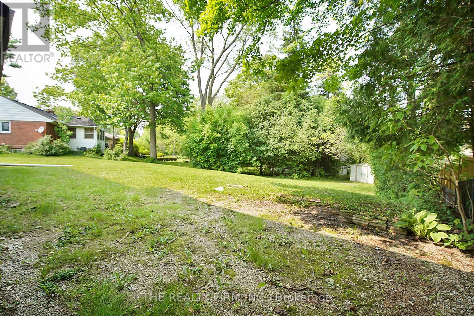 95 Edgar Drive, London North, Ontario  N6G 1K3 - Photo 32 - X12196977