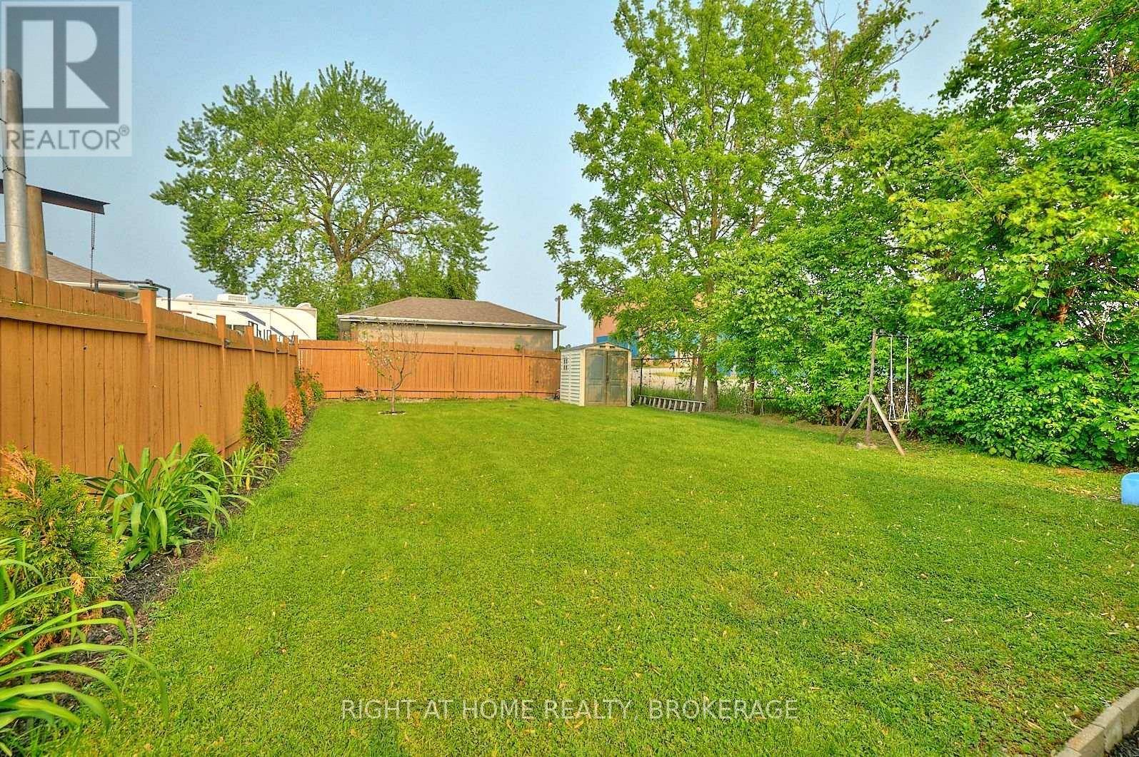 4367 Homewood Avenue, Niagara Falls, Ontario  L2E 4X3 - Photo 37 - X12014894