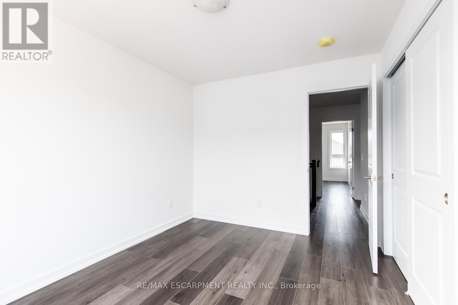 199 Burke Street, Hamilton, Ontario  L0R 2H7 - Photo 30 - X12196942