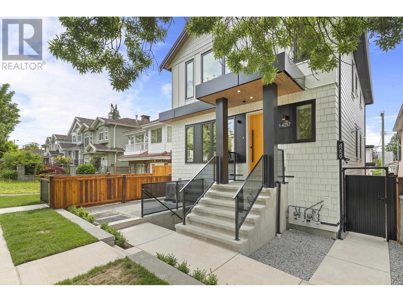 Property at 1 4257 BEATRICE STREET image 3