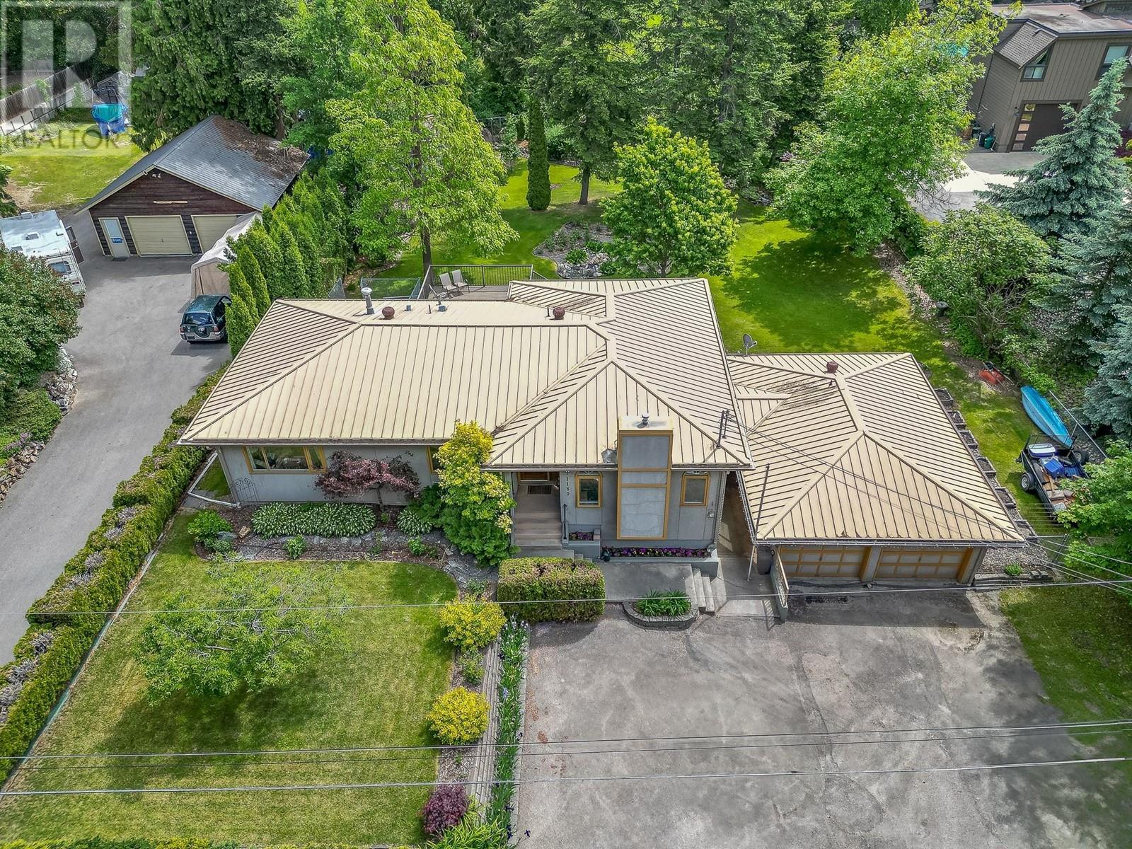 1180 18 Street Ne, Salmon Arm, British Columbia  V1E 2T4 - Photo 1 - 10345465