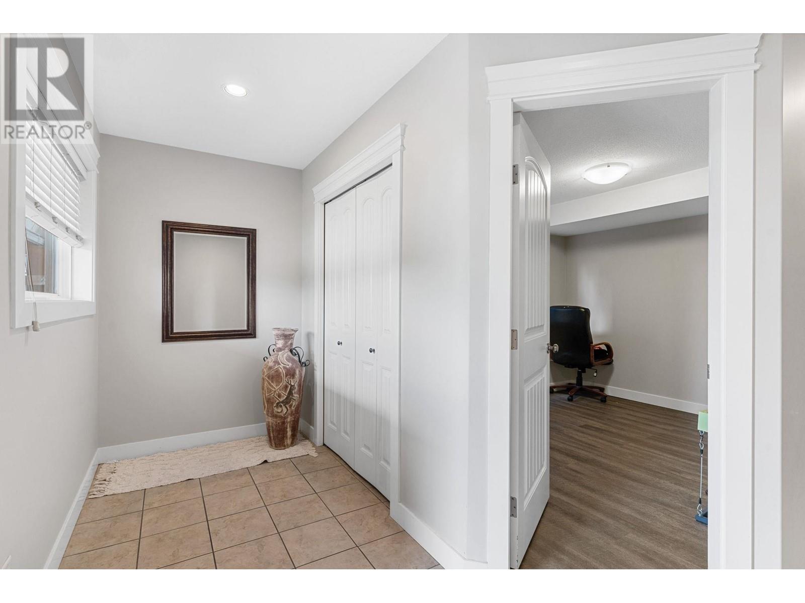 2896 Bentley Road, West Kelowna, British Columbia  V4T 3B3 - Photo 10 - 10350754