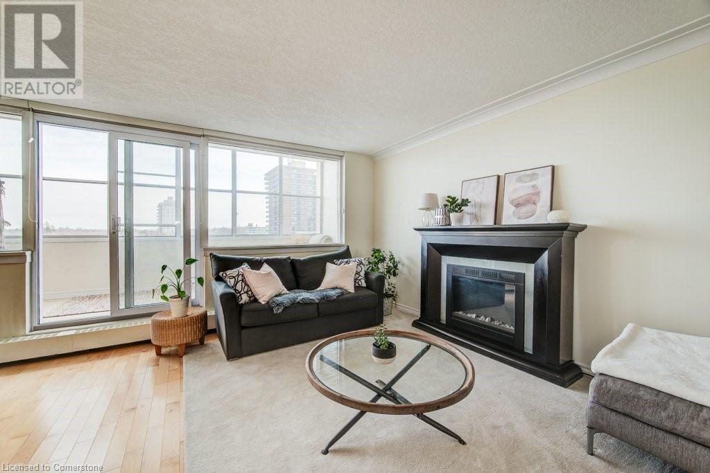 65 Westmount Road N Unit# 910, Waterloo, Ontario  N2L 5G6 - Photo 12 - 40737071