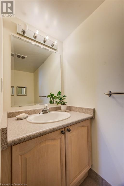 65 Westmount Road N Unit# 910, Waterloo, Ontario  N2L 5G6 - Photo 25 - 40737071