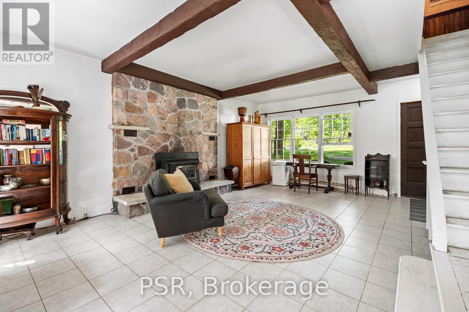 1113 Moon River Road, Muskoka Lakes, Ontario P0C 1A0 - Photo 17 - X12196985