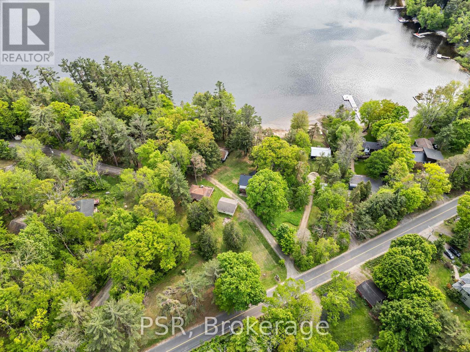 1113 Moon River Road, Muskoka Lakes, Ontario P0C 1A0 - Photo 6 - X12196985