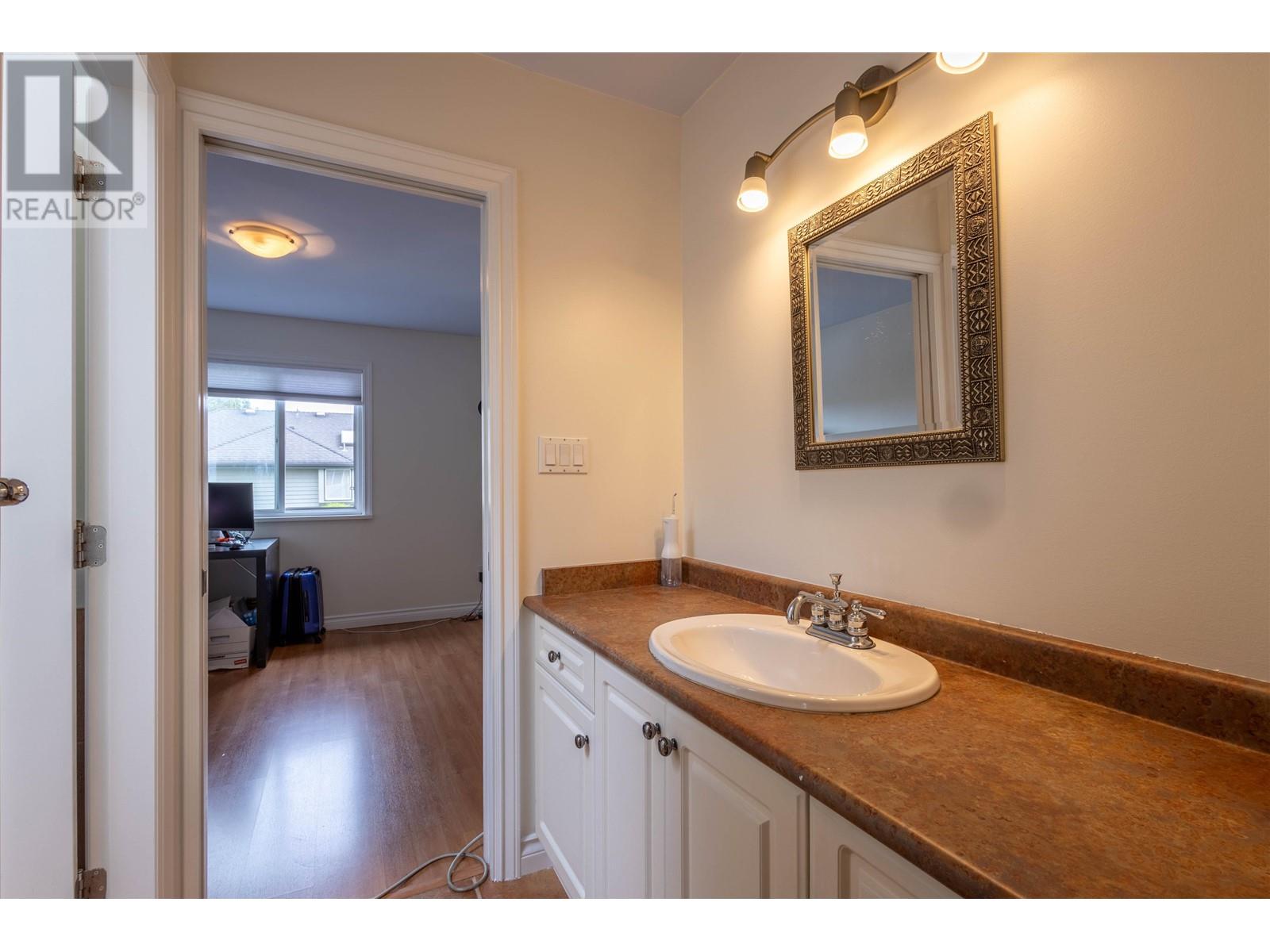 8888 Heather Street, Richmond, British Columbia  V6Y 2R8 - Photo 18 - R3010796