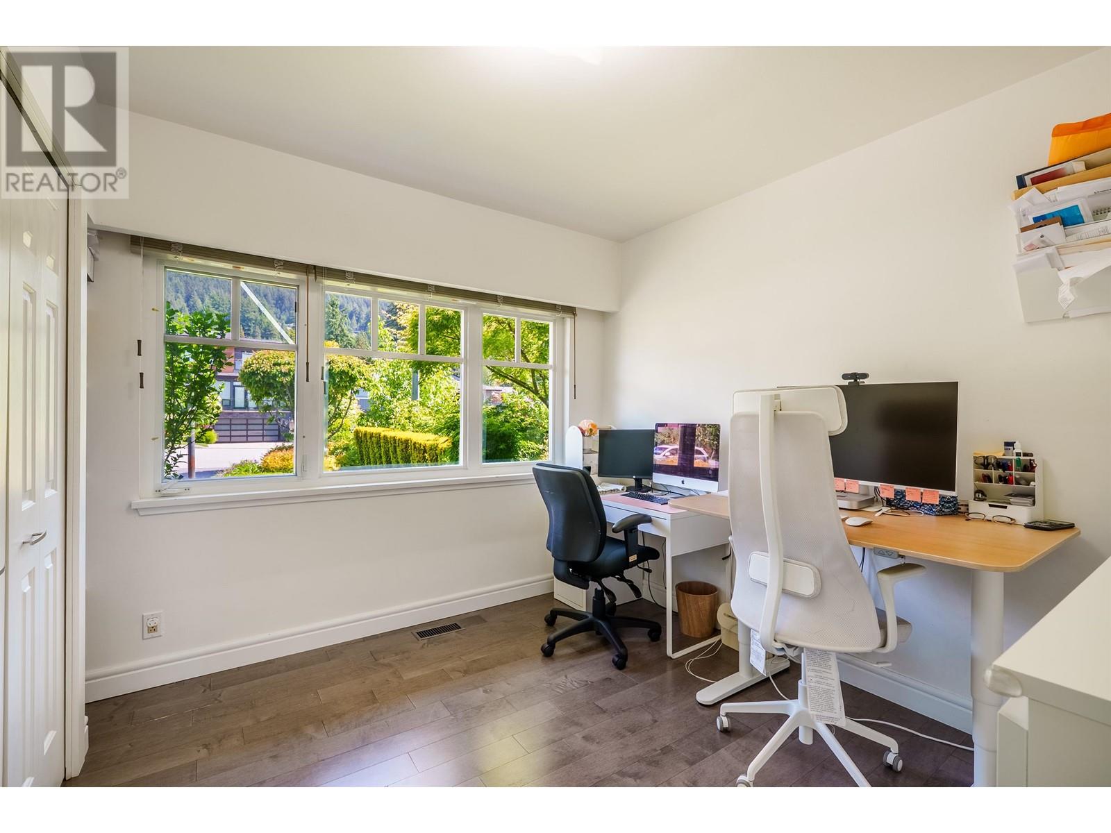 501 Saville Crescent, North Vancouver, British Columbia  V7N 3A9 - Photo 22 - R3011300