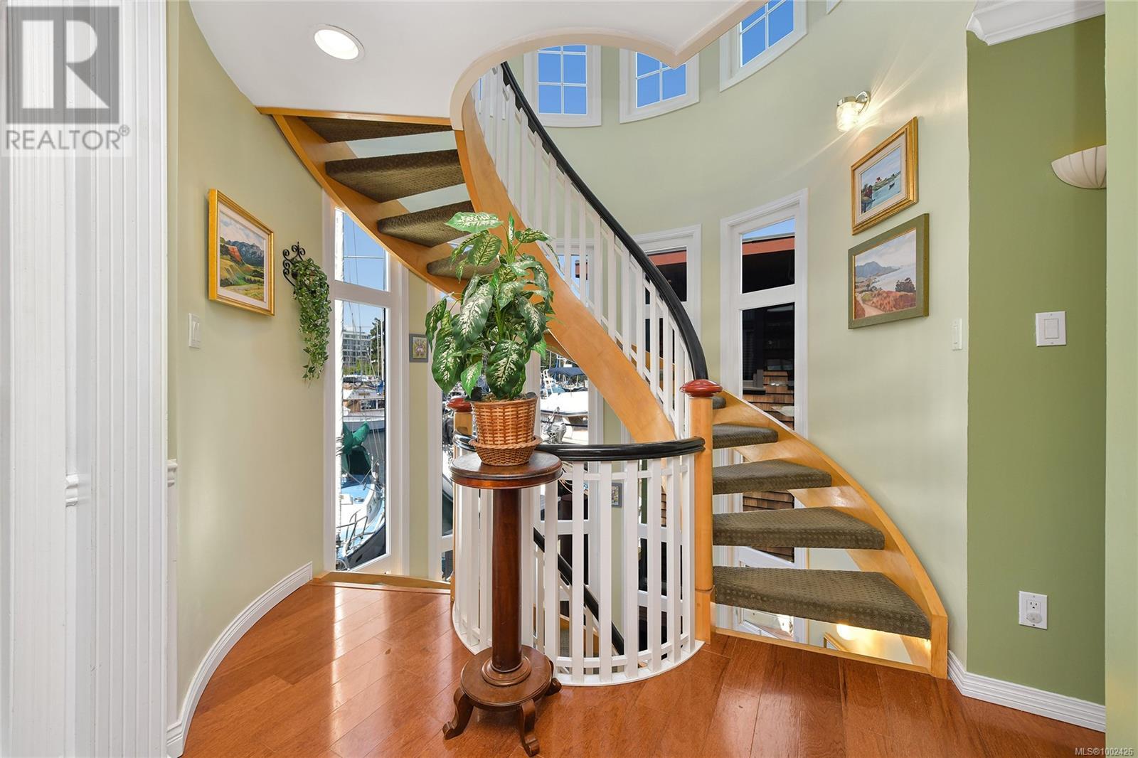 27 453 Head St, Esquimalt, British Columbia  V9A 5S1 - Photo 2 - 1002426
