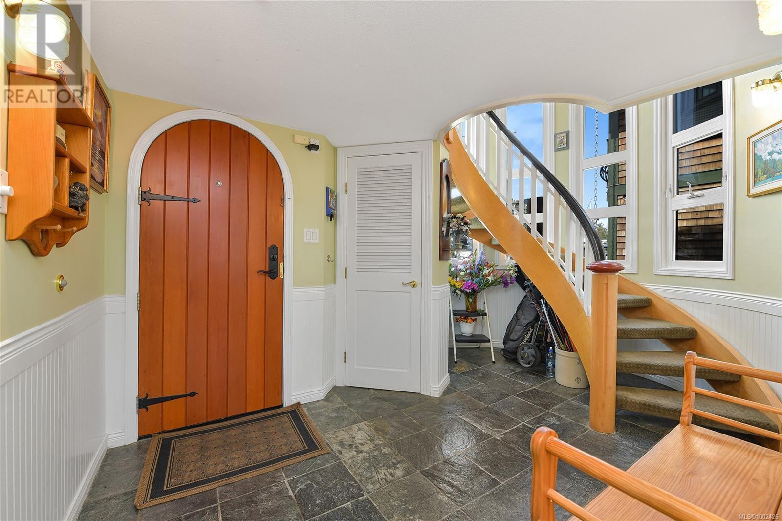 27 453 Head St, Esquimalt, British Columbia  V9A 5S1 - Photo 5 - 1002426