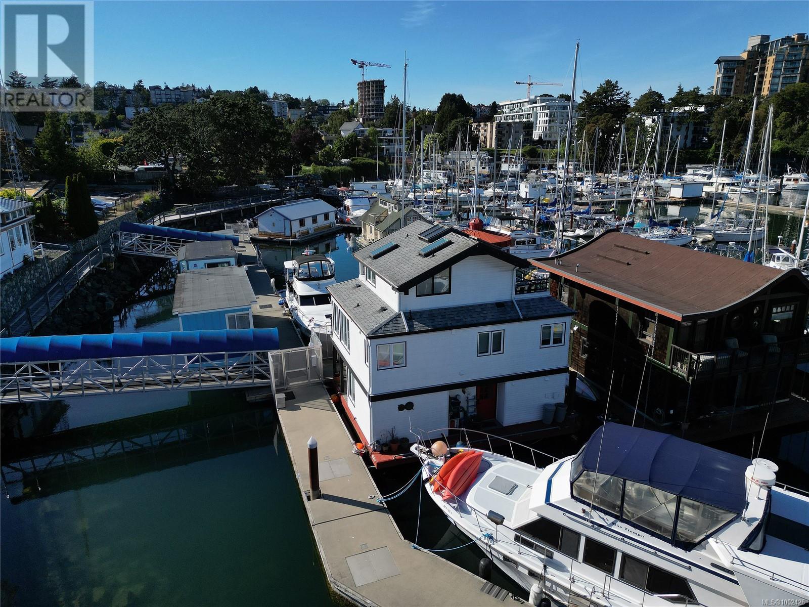 27 453 Head St, Esquimalt, British Columbia  V9A 5S1 - Photo 52 - 1002426