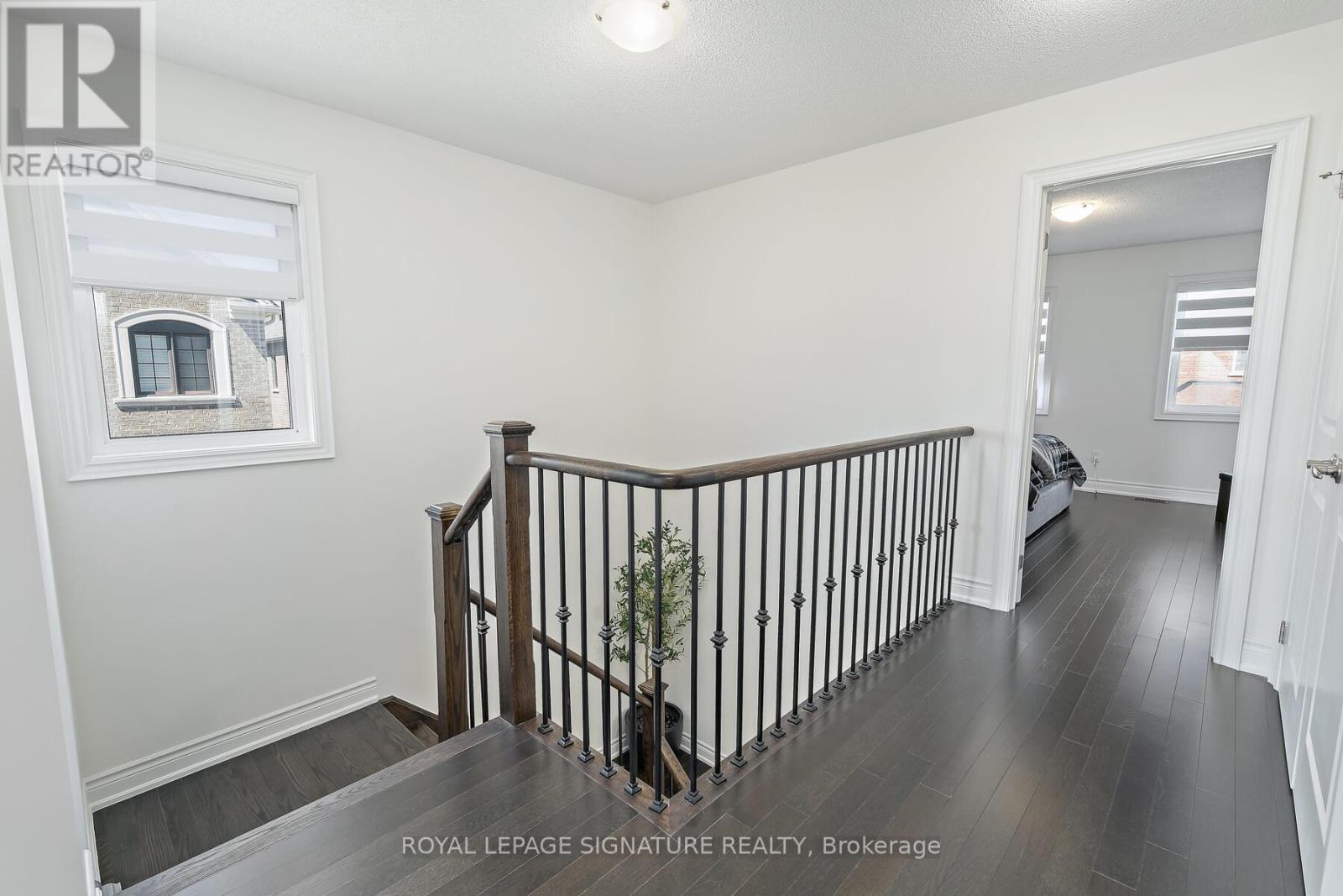 21 Vineyard Drive, Brampton, Ontario  L6Y 2A5 - Photo 21 - W12196910
