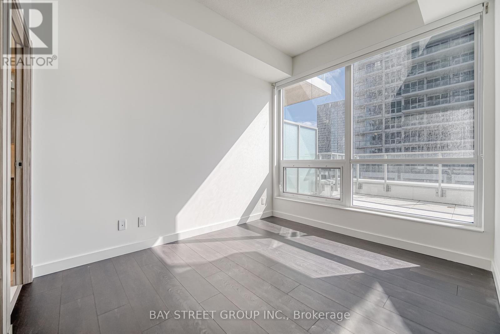 602 - 27 Mcmahon Drive, Toronto, Ontario  M2K 0J2 - Photo 14 - C12196997