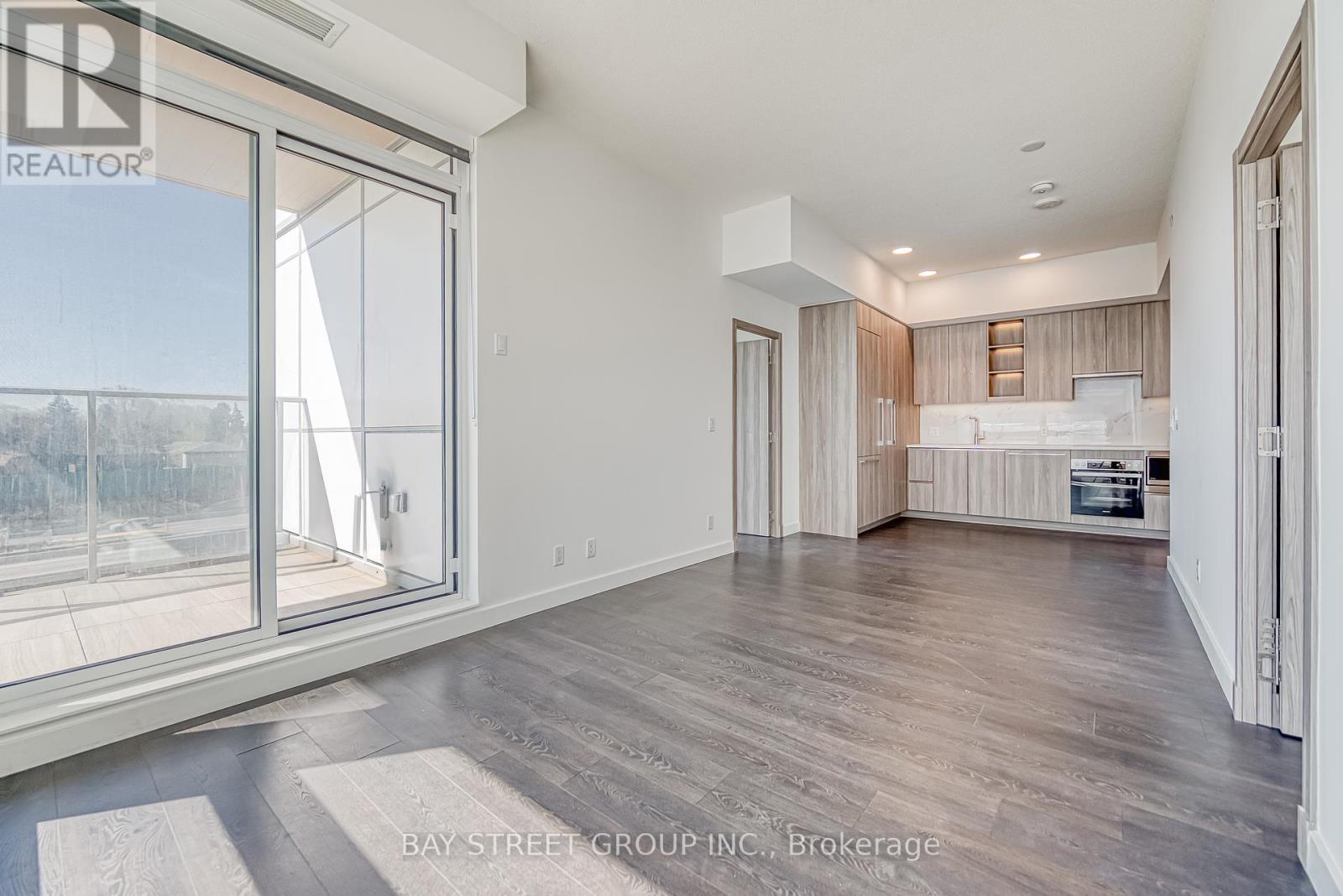 602 - 27 Mcmahon Drive, Toronto, Ontario  M2K 0J2 - Photo 4 - C12196997