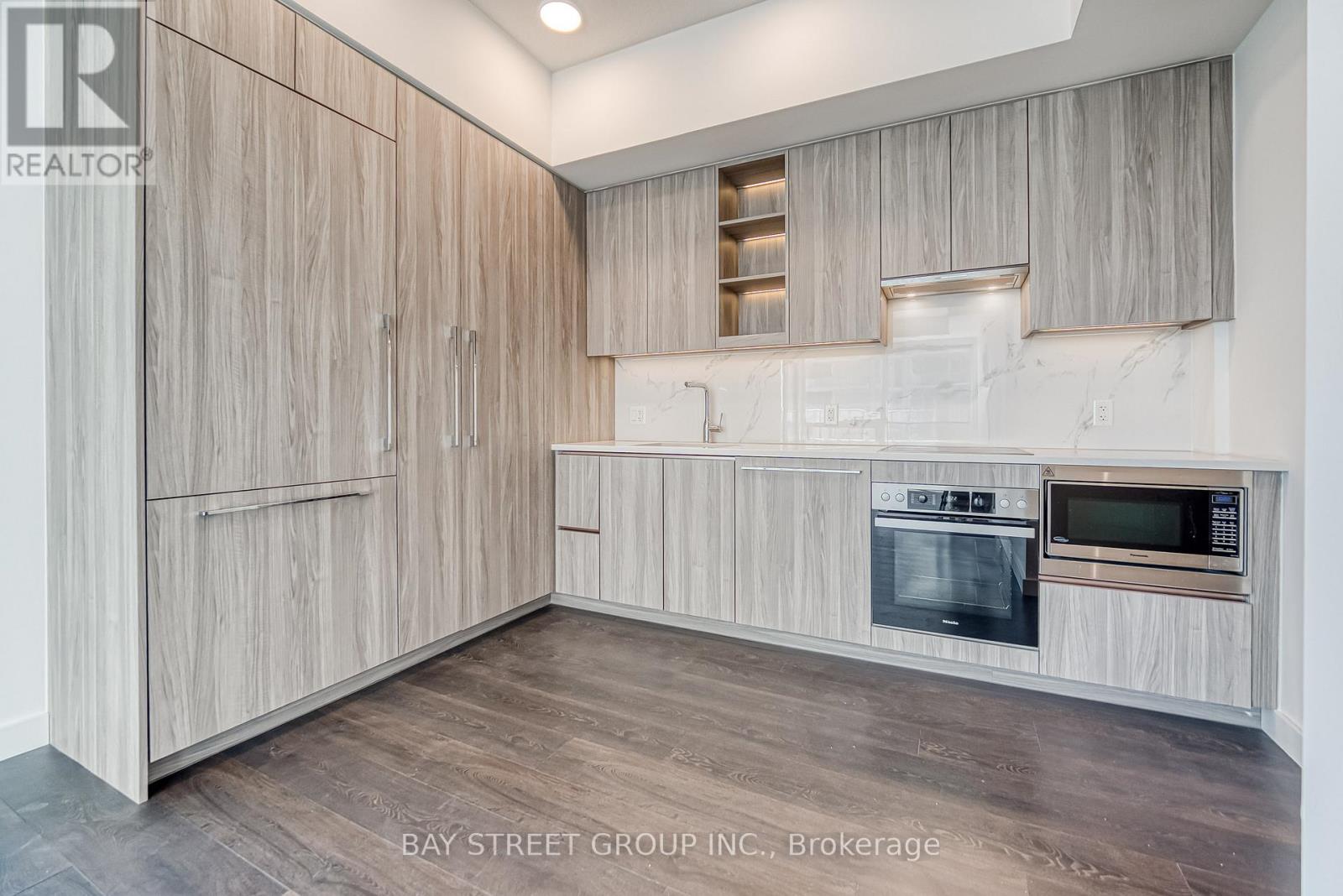 602 - 27 Mcmahon Drive, Toronto, Ontario  M2K 0J2 - Photo 7 - C12196997