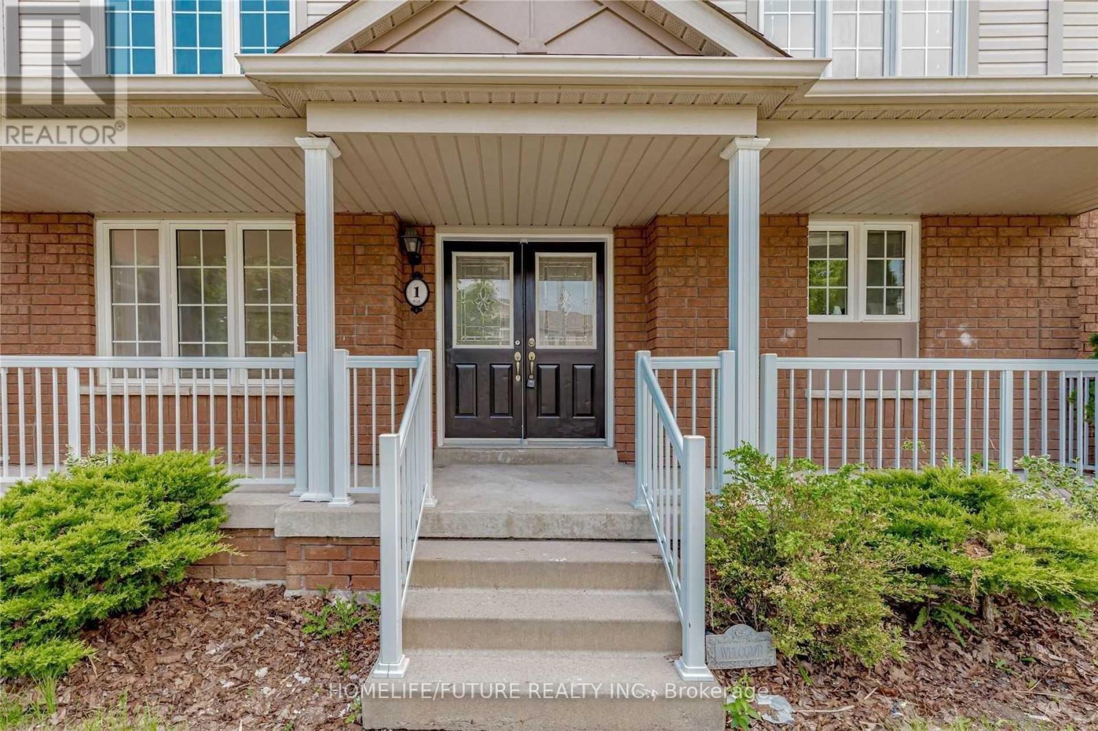 1 Catkins Crescent, Whitby, Ontario  L1R 3A2 - Photo 2 - E12196963