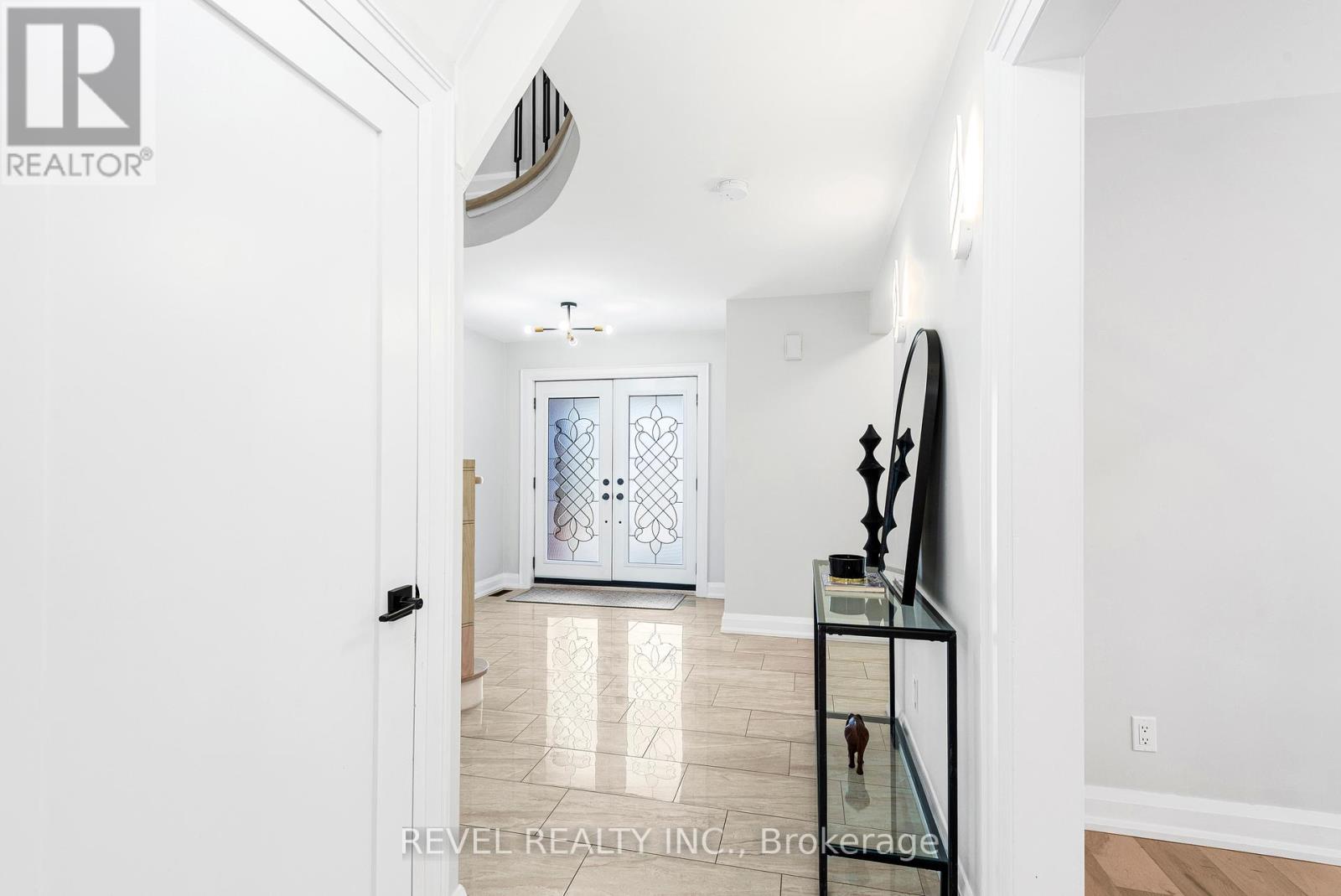 12 Glenayr Gate, Whitby, Ontario  L1N 8J3 - Photo 8 - E12197006