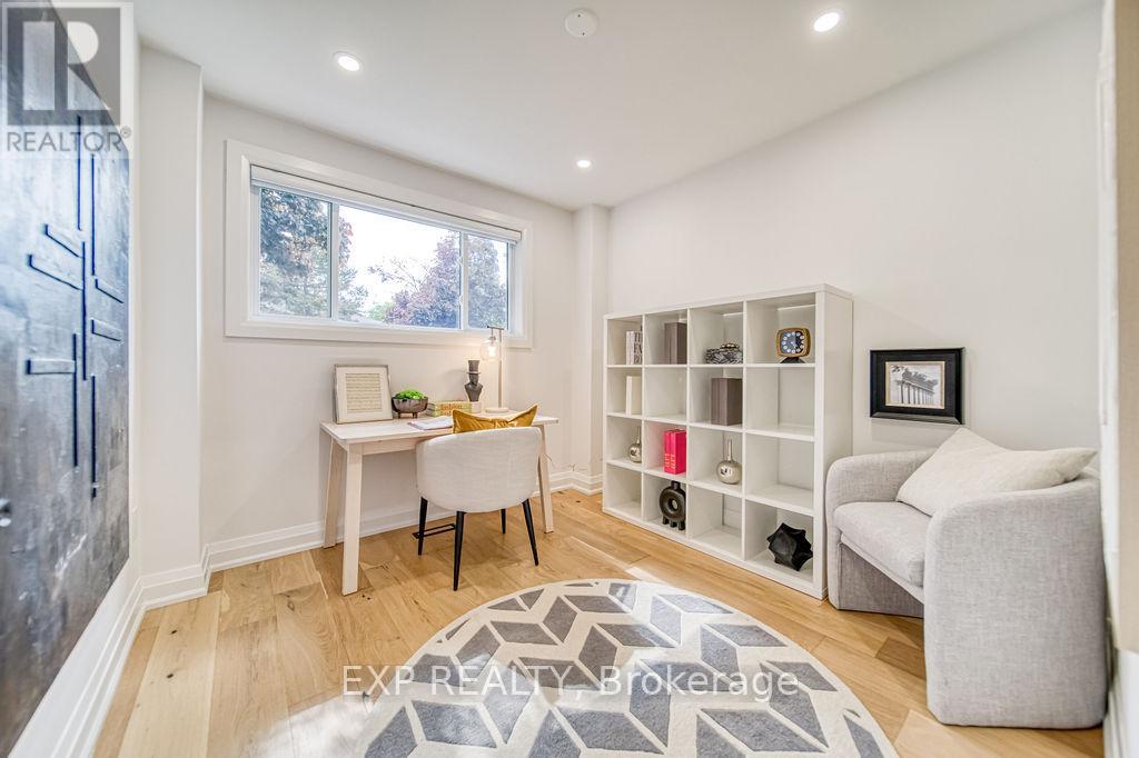 11 Lillian Avenue, Markham, Ontario  L3T 4N7 - Photo 17 - N12196953