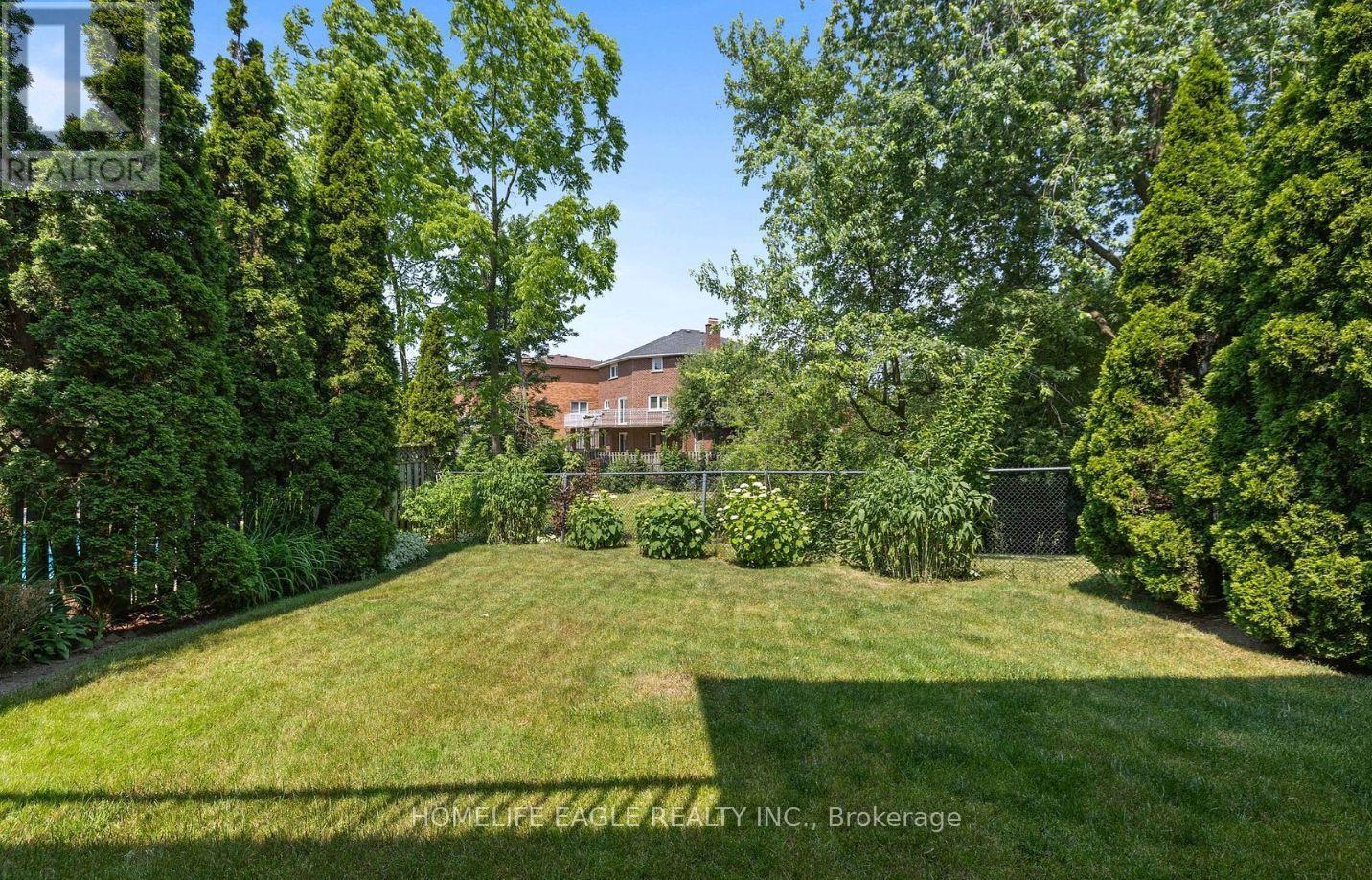 263 Clover Leaf Street, Vaughan, Ontario  L4L 5J3 - Photo 23 - N12196954