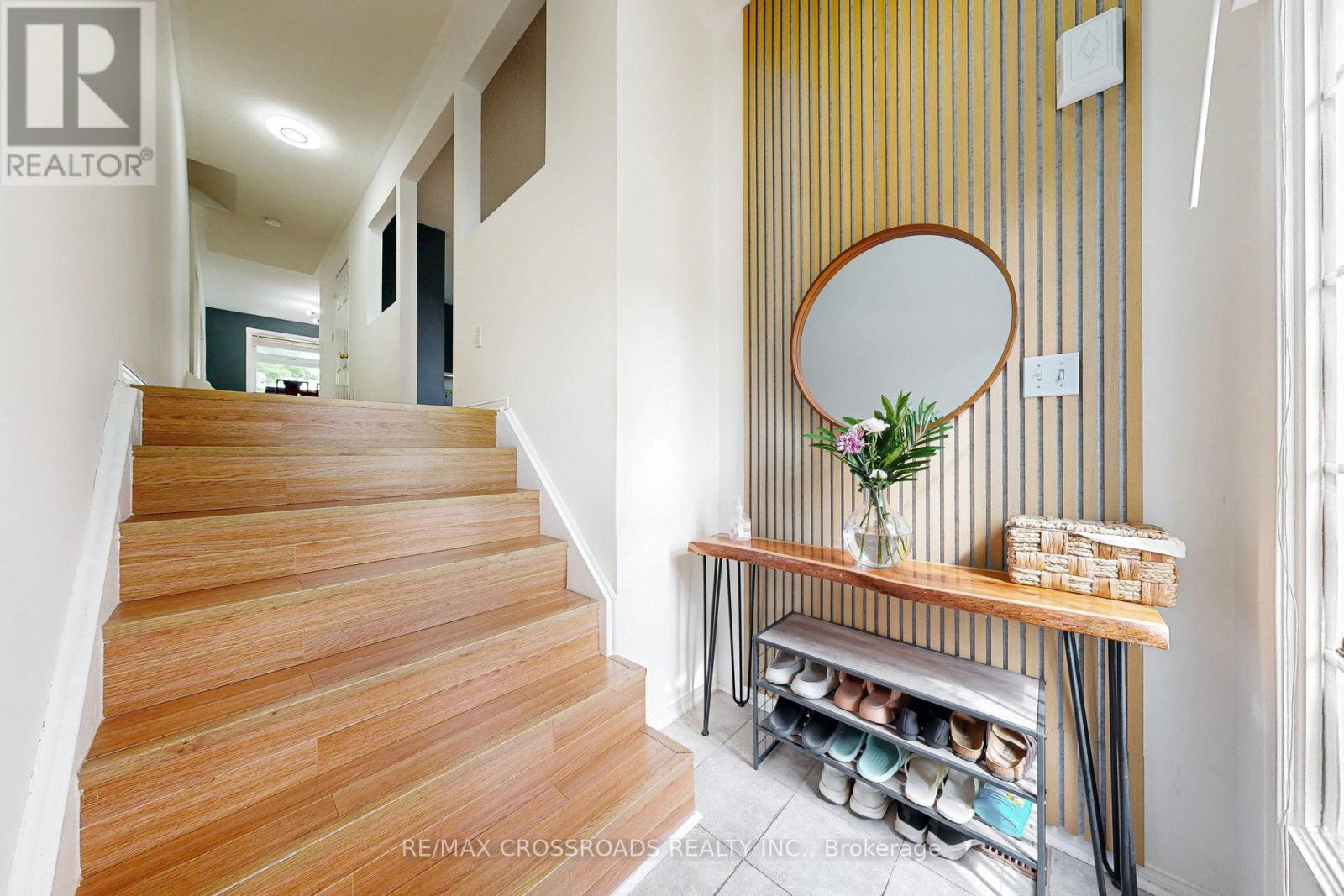 Property at 61 MILLS COURT image 4