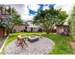 61 MILLS COURT, Bradford West Gwillimbury, Ontario