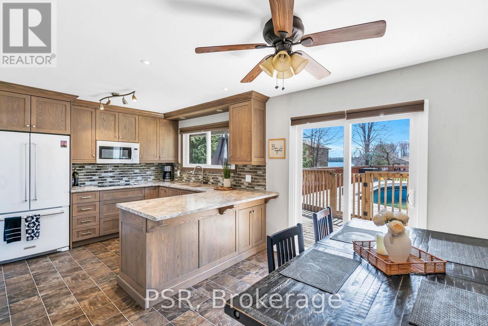 4453 Orkney Beach Road, Ramara, Ontario  L3V 6H7 - Photo 11 - S12196973