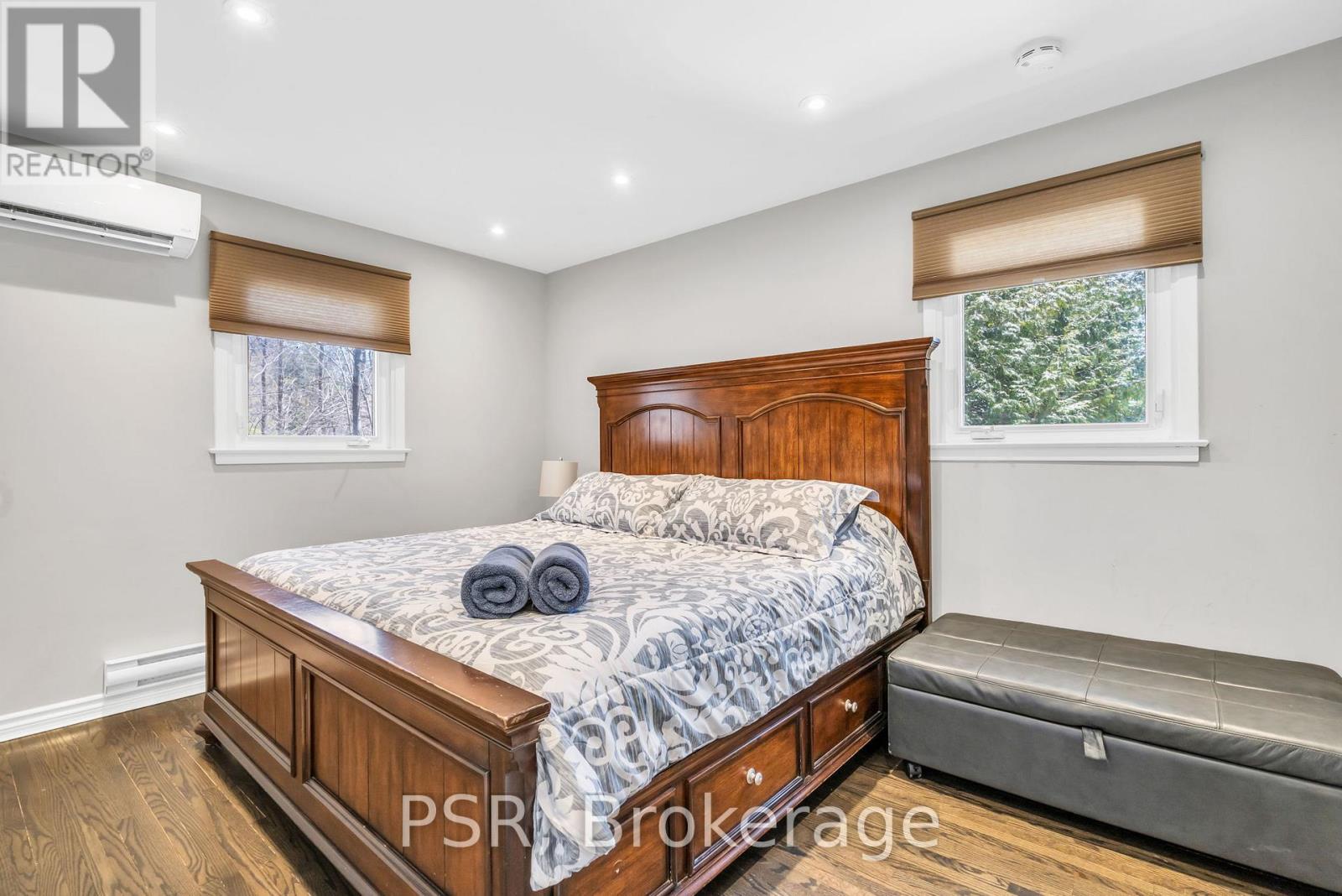 4453 Orkney Beach Road, Ramara, Ontario  L3V 6H7 - Photo 13 - S12196973