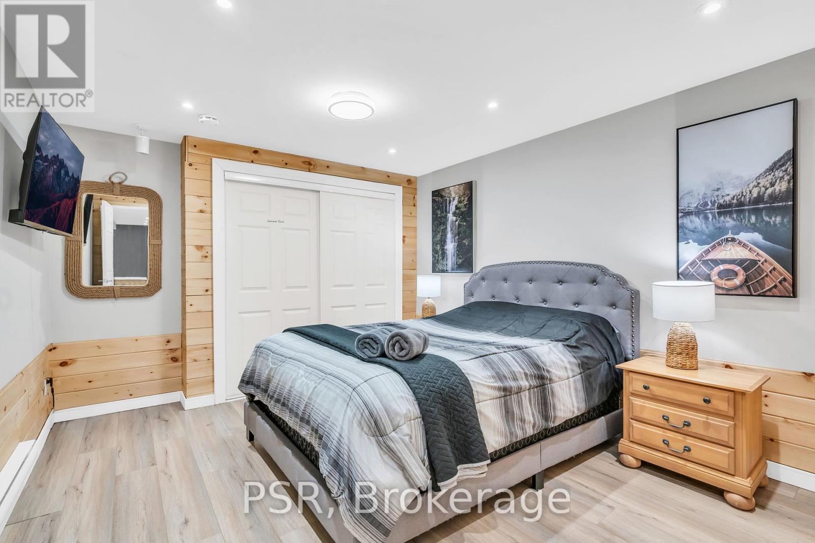 4453 Orkney Beach Road, Ramara, Ontario  L3V 6H7 - Photo 19 - S12196973