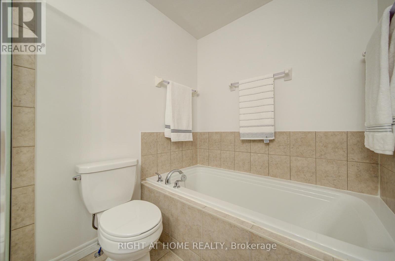 1 - 6 Atessa Drive, Hamilton, Ontario  L9B 0C6 - Photo 10 - X12196967