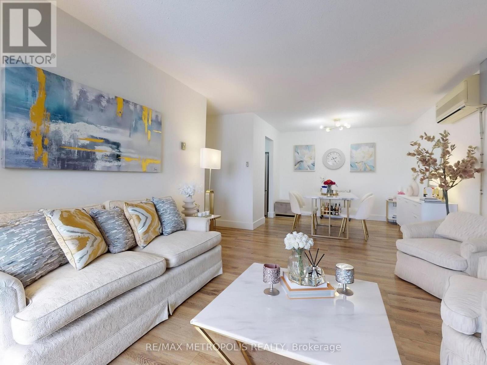 319 - 735 Deveron Crescent, London South, Ontario  N5Z 4X8 - Photo 10 - X12196974