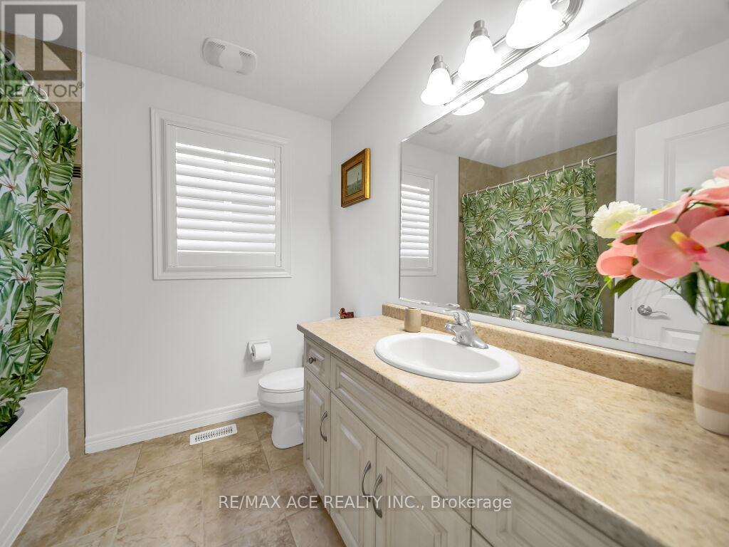 160 Kemp Crescent E, Guelph, Ontario  N1E 0K1 - Photo 26 - X12196993
