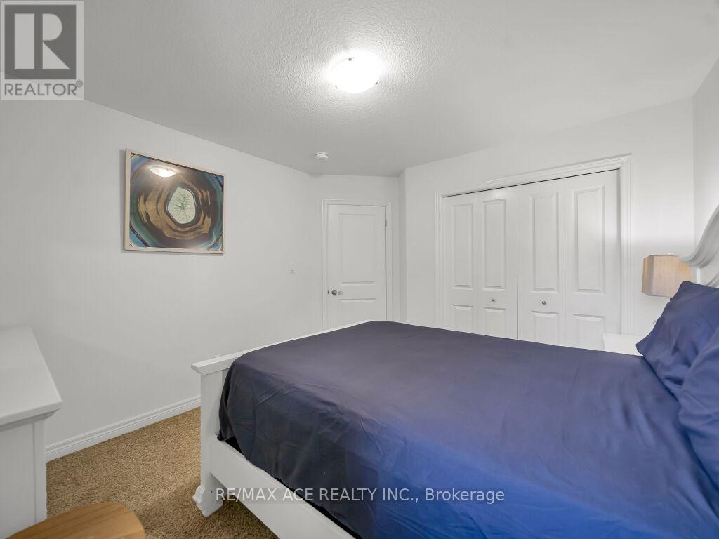 160 Kemp Crescent E, Guelph, Ontario  N1E 0K1 - Photo 32 - X12196993