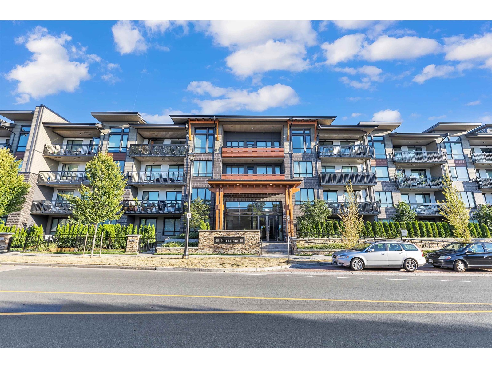 414 31158 Westridge Place, Abbotsford, British Columbia  V2T 0K5 - Photo 1 - R3003257