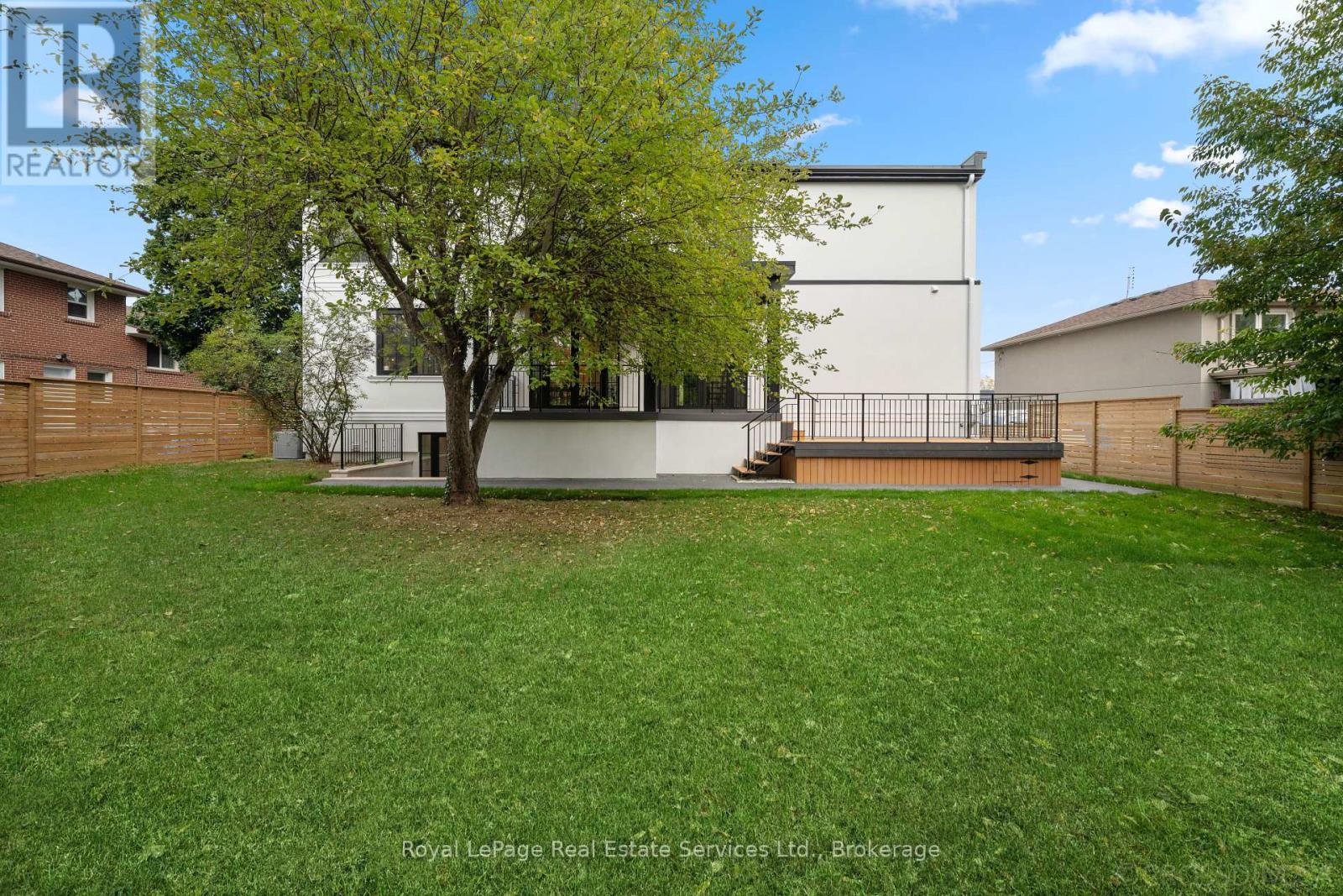 480 Scarsdale Crescent, Oakville, Ontario  L6L 3W7 - Photo 47 - W12197016