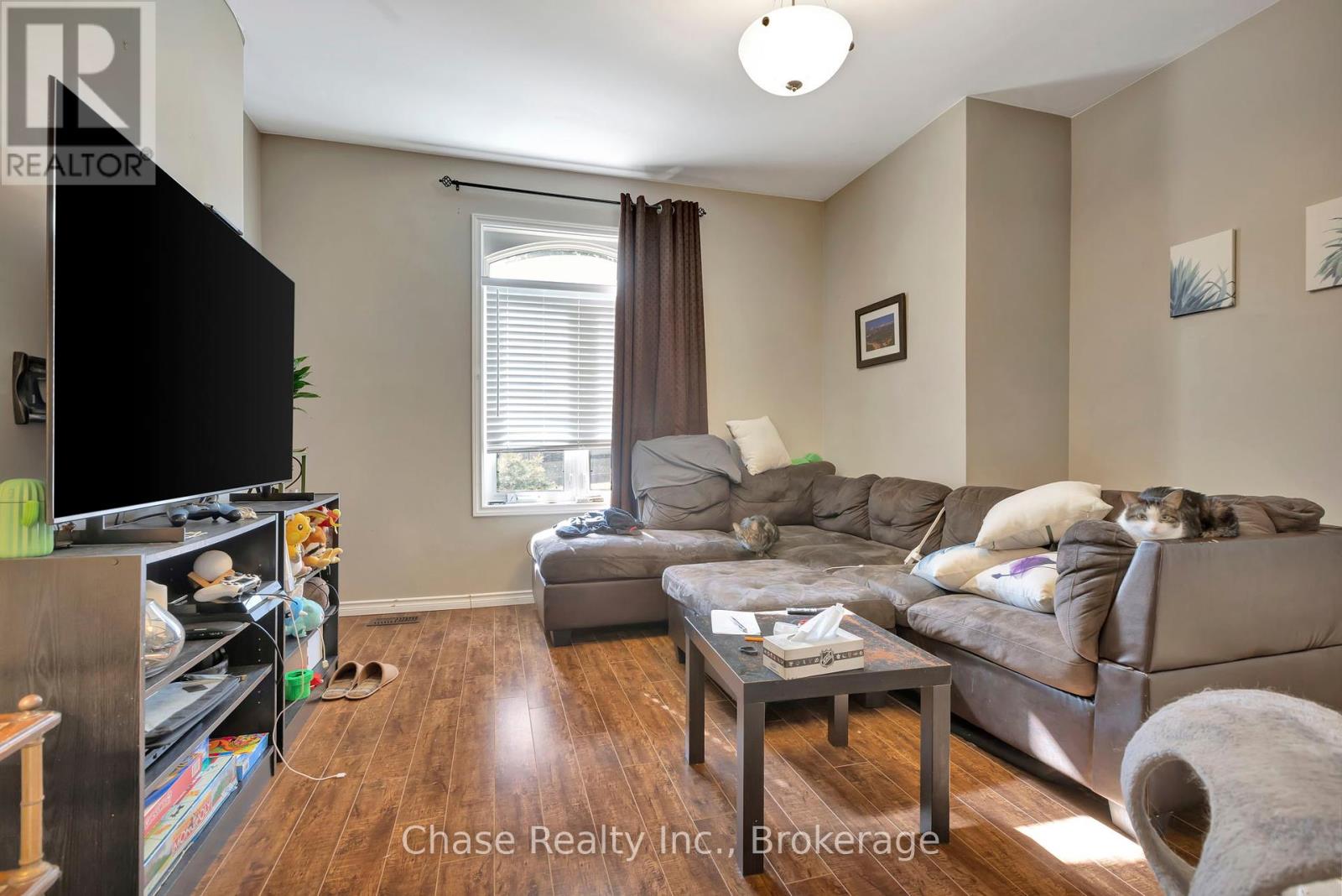 1 Terrace Hill Street, Brantford, Ontario  N3R 1E8 - Photo 14 - X12197022