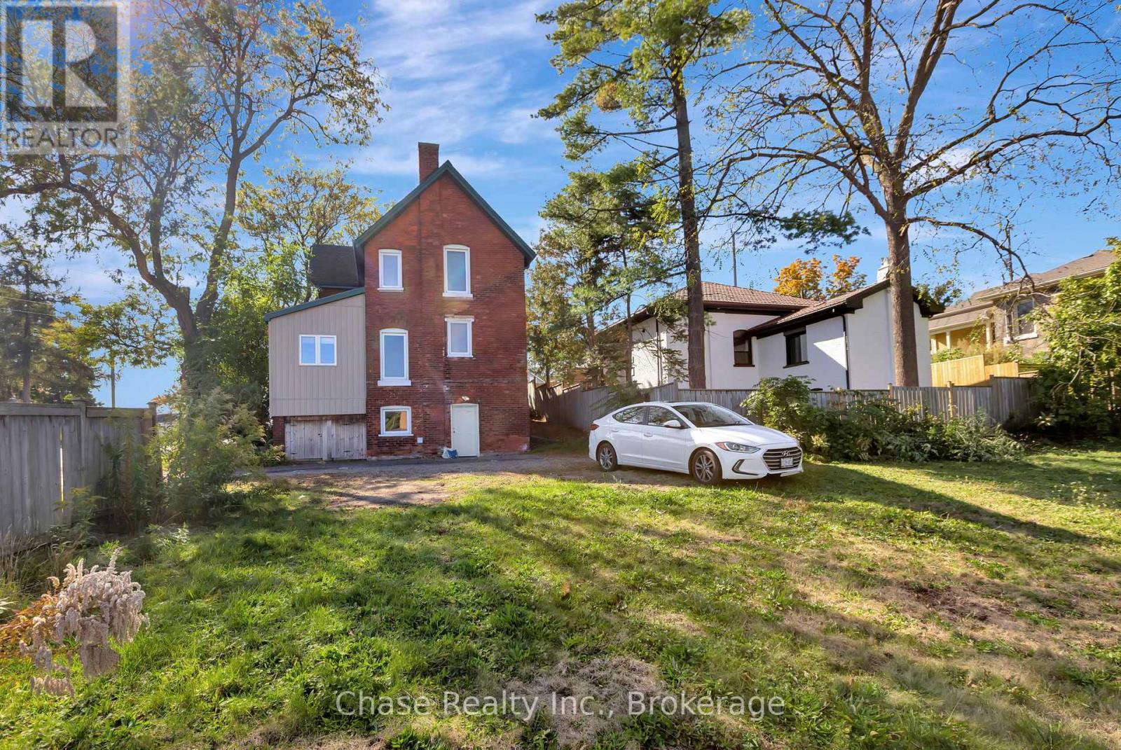1 Terrace Hill Street, Brantford, Ontario  N3R 1E8 - Photo 28 - X12197022