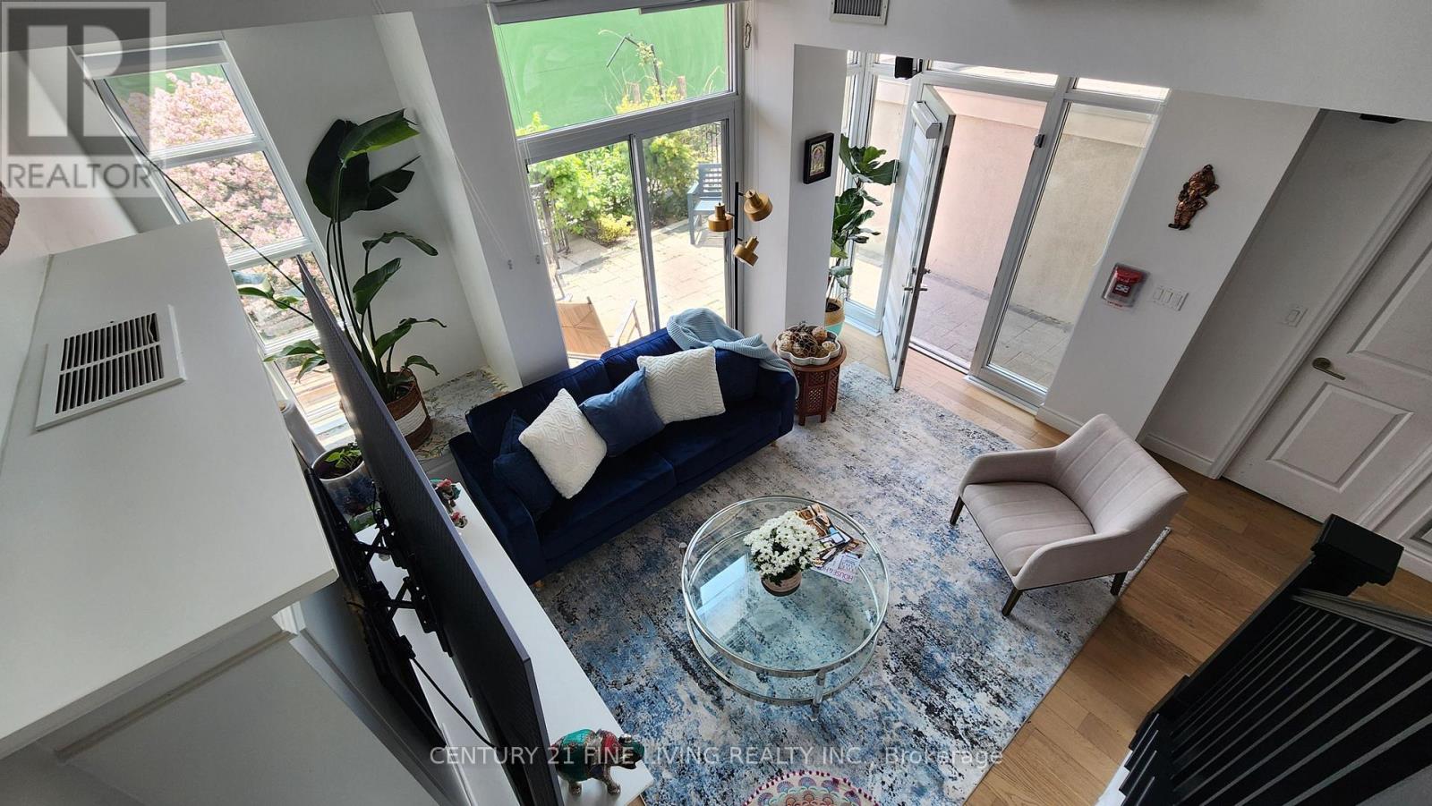 Th22 - 6 Pirandello Street, Toronto (Waterfront Communities), Ontario  M6K 0B1 - Photo 4 - C12194121
