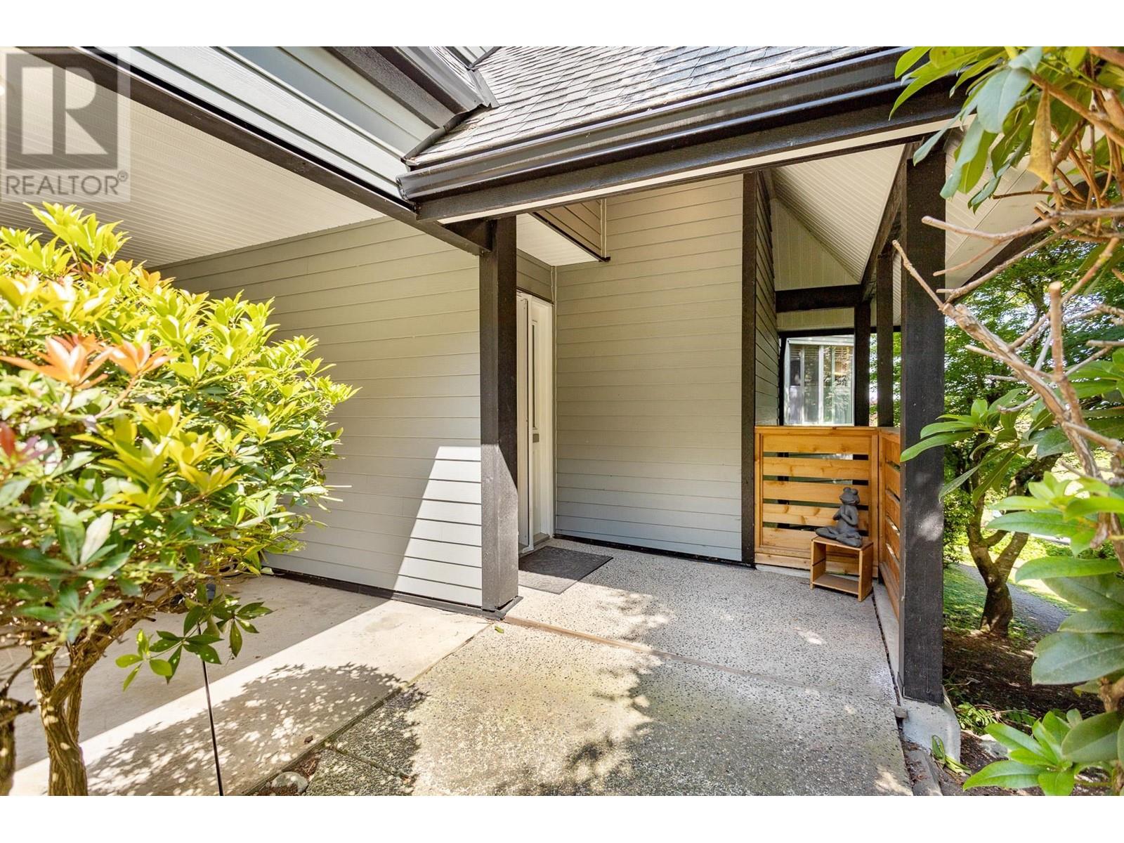 134 2721 Atlin Place, Coquitlam, British Columbia  V3C 5B1 - Photo 2 - R3011595