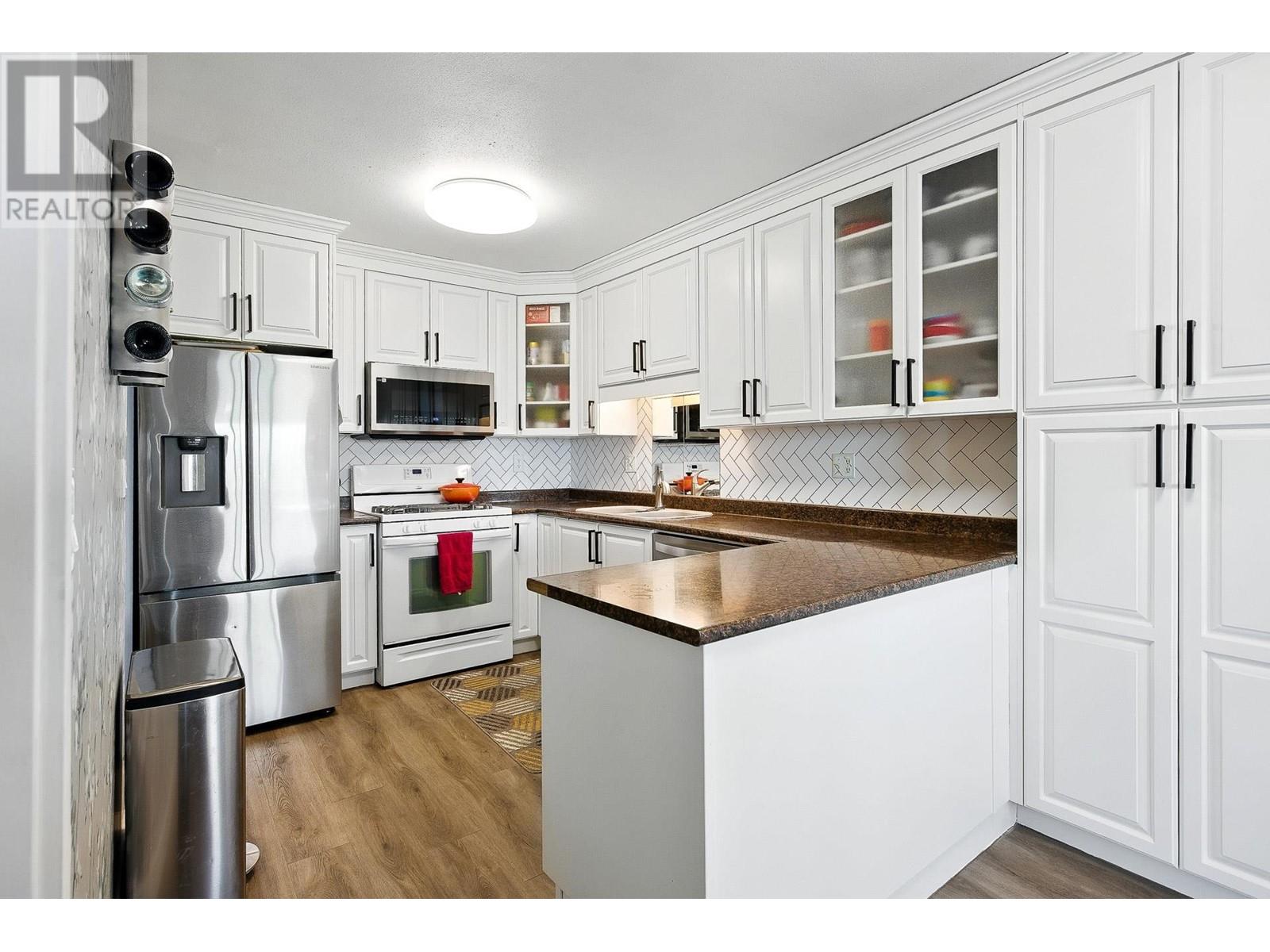 134 2721 Atlin Place, Coquitlam, British Columbia  V3C 5B1 - Photo 7 - R3011595