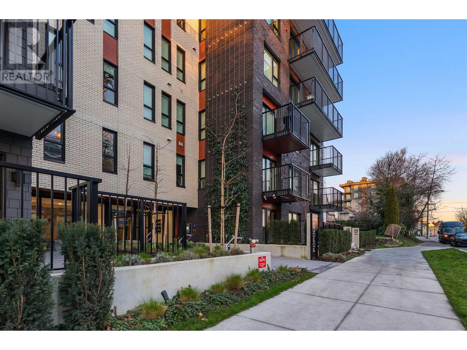 210 2235 E Broadway, Vancouver, British Columbia  V5N 0J5 - Photo 17 - R3011609