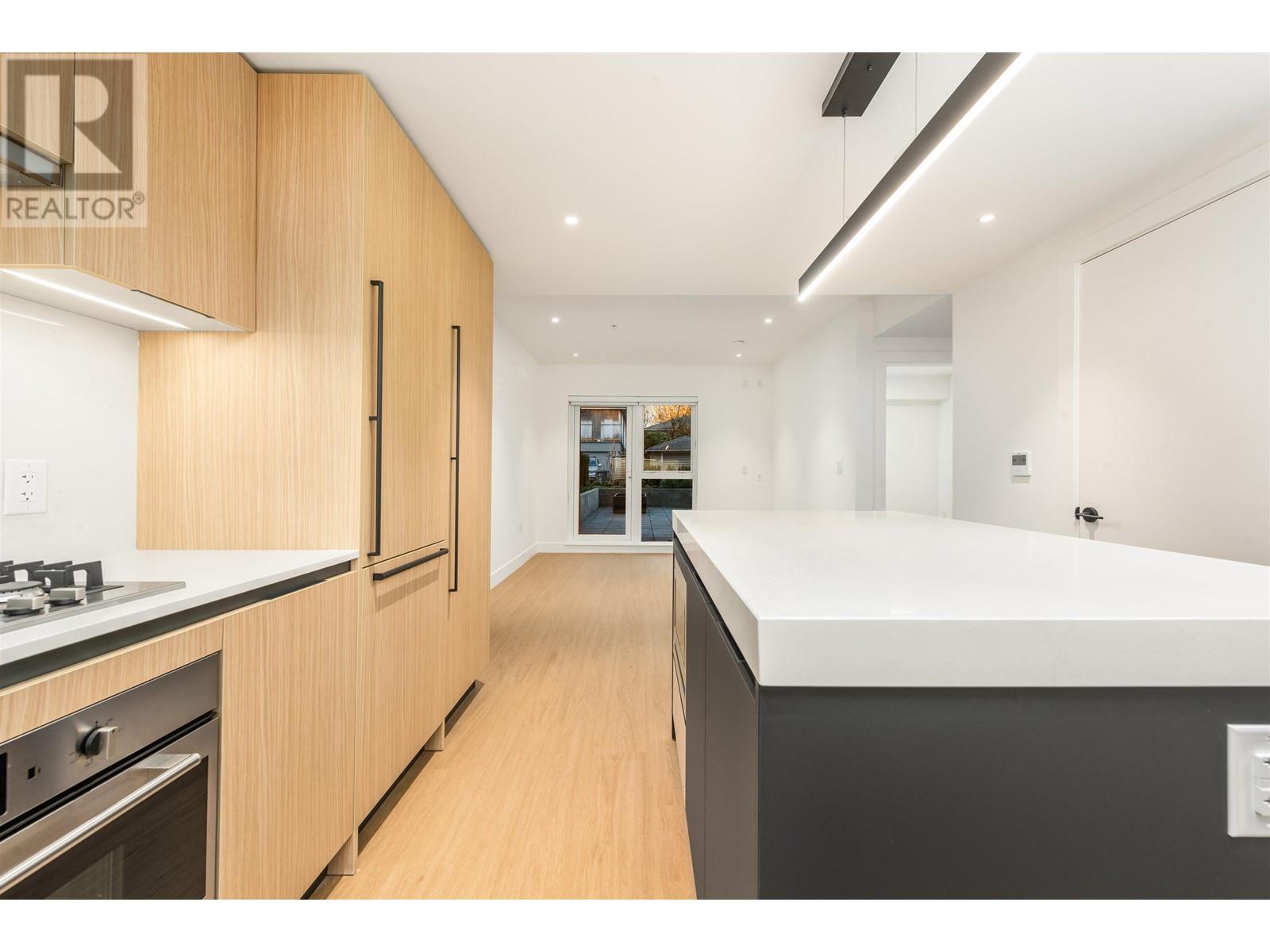 210 2235 E Broadway, Vancouver, British Columbia  V5N 0J5 - Photo 5 - R3011609