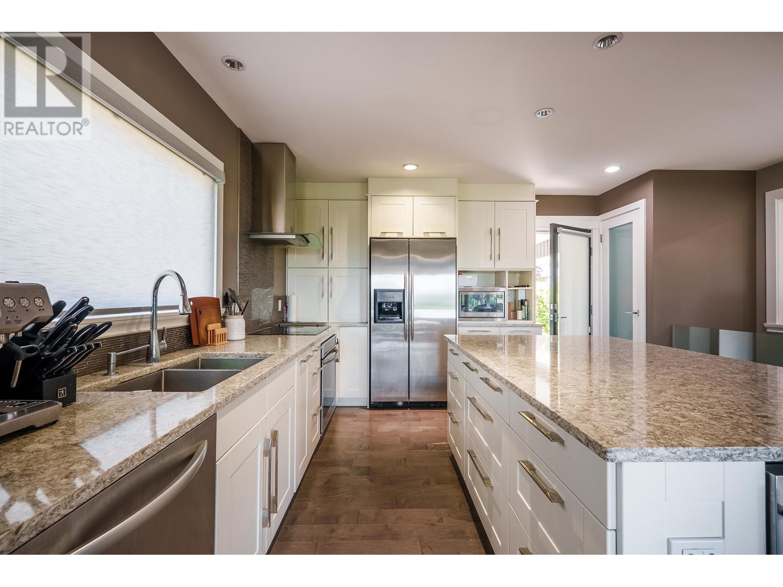 501 Saville Crescent, North Vancouver, British Columbia  V7N 3A9 - Photo 13 - R3011300