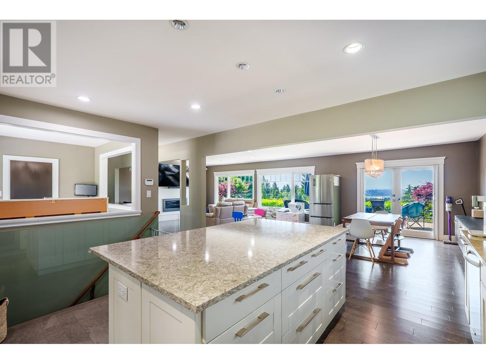 501 Saville Crescent, North Vancouver, British Columbia  V7N 3A9 - Photo 10 - R3011300