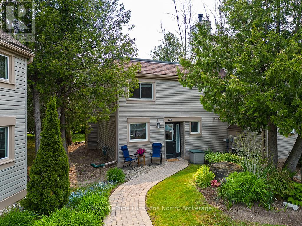 134 ESCARPMENT CRESCENT, Collingwood, Ontario