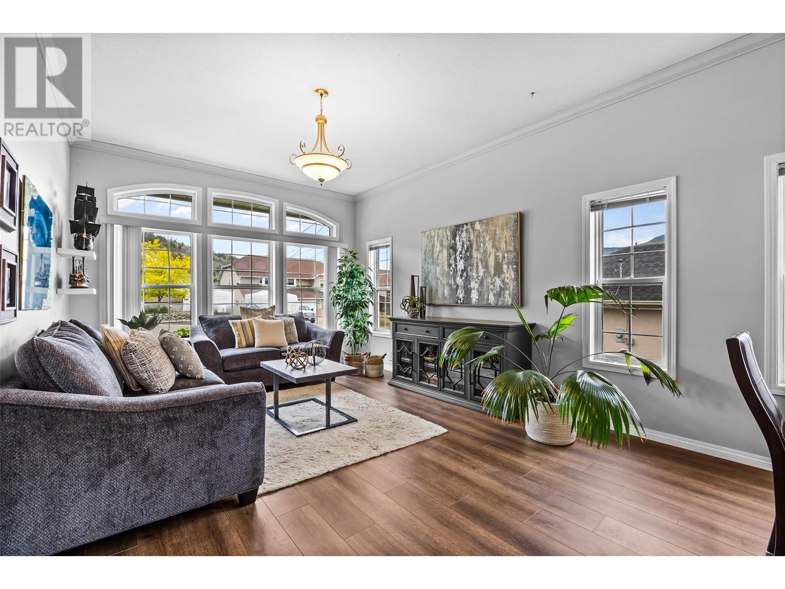 943 Bebek Road, Kamloops, British Columbia  V2B 6P9 - Photo 5 - 10350818
